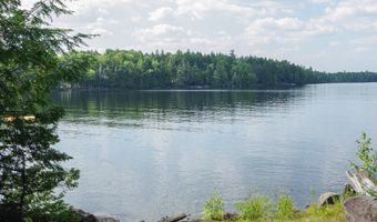 123 Richards Ln, Abbot, ME 04406