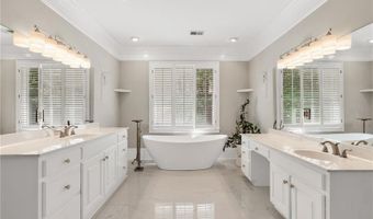 3610 Mansions Pkwy, Berkeley Lake, GA 30096