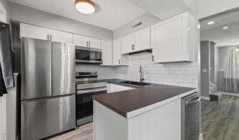 121 NW State St, Ankeny, IA 50023