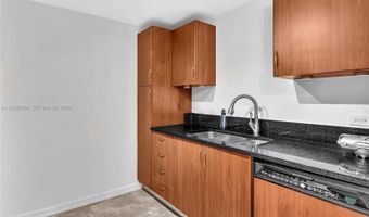 18800 NE 29th Ave 822, Aventura, FL 33180