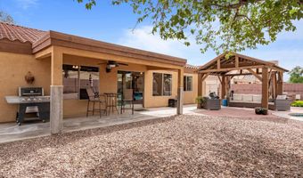 566 W COBBLESTONE Ct, Casa Grande, AZ 85122