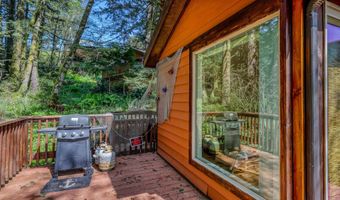 19921 WHALESHEAD Rd B8, Brookings, OR 97415
