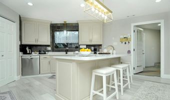 3818 Autumn View Dr, Arnold, MO 63010