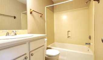 495 Popps Ferry Rd 43, Biloxi, MS 39531