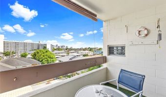 1555 Pohaku St A405, Honolulu, HI 96817