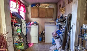 3062 Michelle Dr, Blackstock, SC 29014