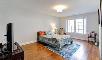 26 Kensington Way, Johnston, RI 02919