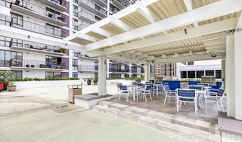 225 Queen St 11E, Honolulu, HI 96813