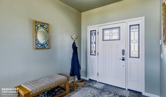 17 Patriot Dr, Cody, WY 82414