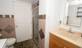 2001 E 22ND St, Cheyenne, WY 82001