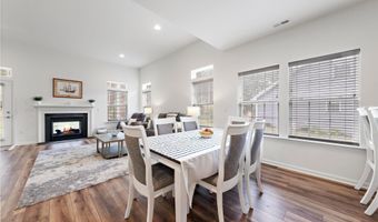 21 AURORA Cir, Barnegat, NJ 08005