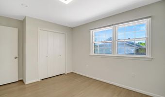 3820 WINTERSET Dr, Annandale, VA 22003