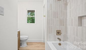 3320 Winterfield Pl, Charlotte, NC 28205