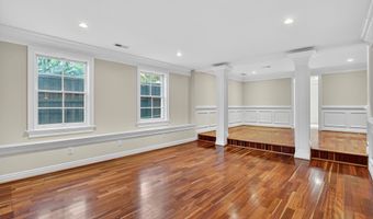 7602 GAYLORD Dr, Annandale, VA 22003