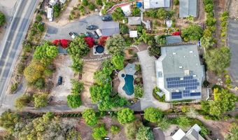 2039 E Mission Rd, Fallbrook, CA 92028