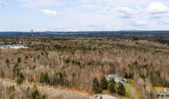 19 003B Broadway, Bangor, ME 04401