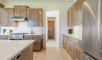 60454 Kangaroo Loop, Bend, OR 97702