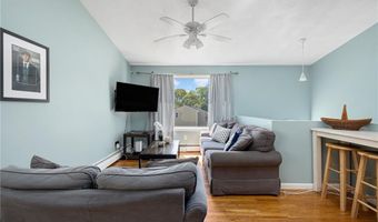 67 Meadowrue Trl, Narragansett, RI 02874