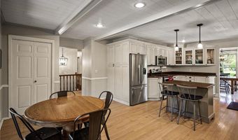 1922 Parkmont Ln, Anoka, MN 55303