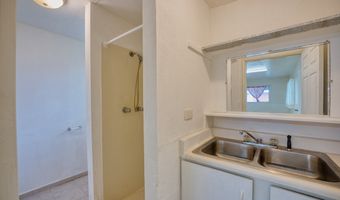 2059 KINOOLE St, Hilo, HI 96720