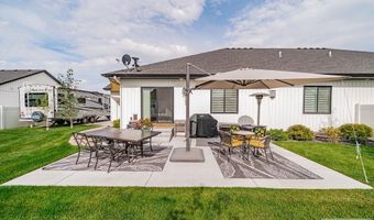 644 Silvermaple Dr, Ammon, ID 83401