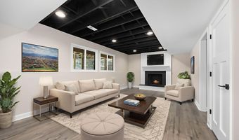9704 Captains Dr, Algonquin, IL 60102