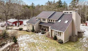 417 Candia Rd, Chester, NH 03036