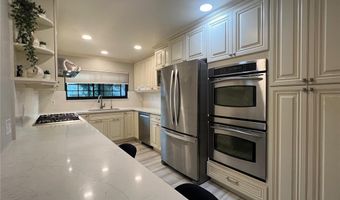 428 W Huntington Dr 4, Arcadia, CA 91007