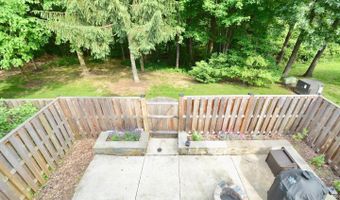 6153 SUMMER PARK Ln, Alexandria, VA 22315