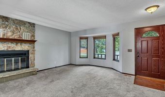 3305 Colonial Ct, Augusta, KS 67010