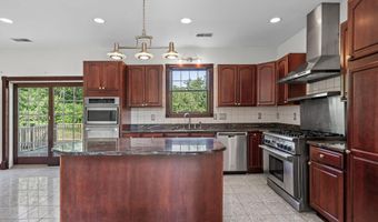 97 Lewis Rd, Altamont, NY 12009