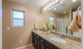 1295 N LANTANA Pl, Casa Grande, AZ 85122