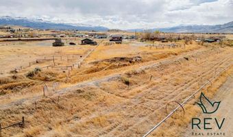 15 Arrowhead Dr, Cody, WY 82414