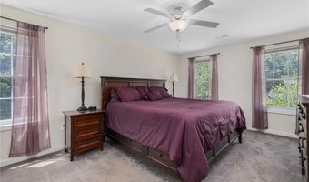 78 Ginger Trl, Coventry, RI 02816