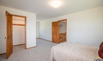 13827 SW 81st St, Auburn, KS 66402
