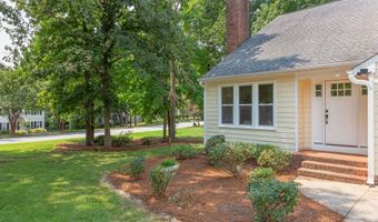 1001 Lantern Light Ct, Apex, NC 27502