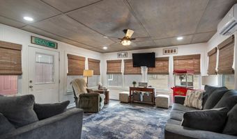 2925 E Snow Ln, Alexander, AR 72002
