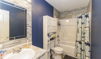 1398 N Gregg Dr, Albany, IN 47320