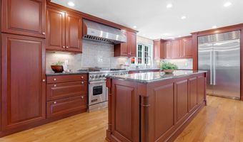 127 Hooksett Rd, Auburn, NH 03032