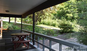 184 Laurel Rd, Arden, NC 28704