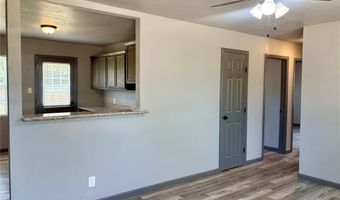 1012 N York St, Altus, OK 73521