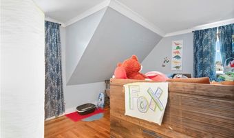 88 Lincoln Ave, East Providence, RI 02915