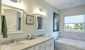 49 Walley St, Bristol, RI 02809