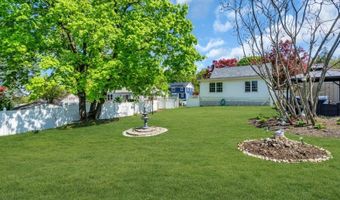 43 Everett Dr, Andover, NJ 07801