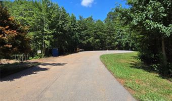 178 Kingfisher Ct 29, Badin Lake, NC 28127