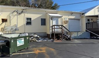 1049 Tiogue Ave, Coventry, RI 02816