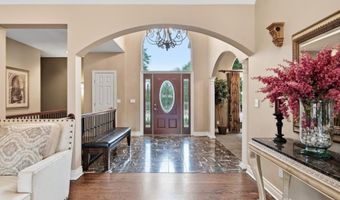 15586 Cedar Ln, Basehor, KS 66007