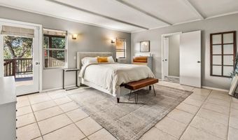 2260 E Mission Rd, Fallbrook, CA 92028