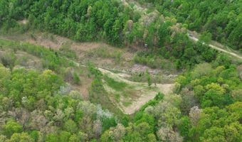 566 A Tunnel Ridge Rd, Argillite, KY 41121