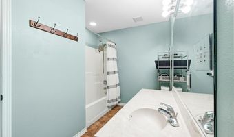 978 Grandmas Pl, Baker, FL 32531